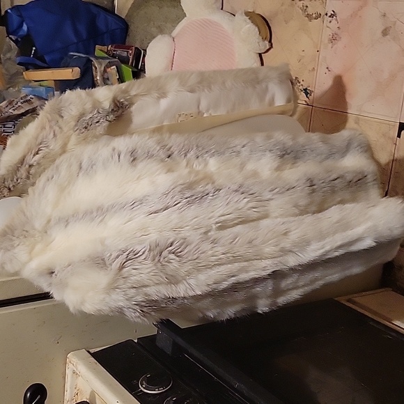 Lord and Taylor faux fur coat - Picture 3 of 4